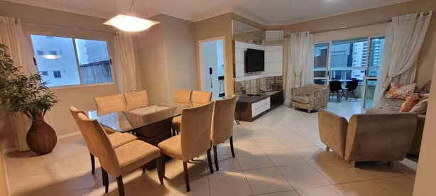 Apartamento com 3 Quartos para alugar, 127m² no Meia Praia, Itapema