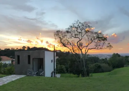 Casa com 2 Quartos à venda, 180m² no Jardim São Vicente, Cotia