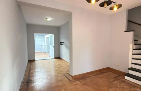 Casa com 2 Quartos para alugar, 109m² no Vila Gomes Cardim, São Paulo