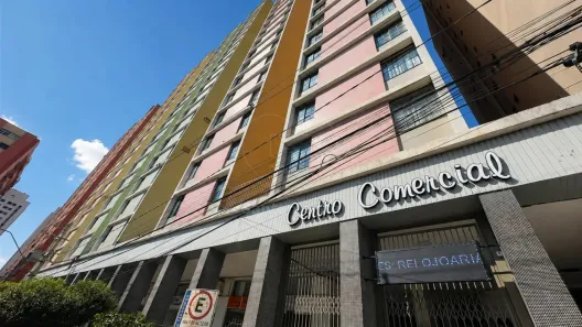 Apartamento com 2 Quartos à venda, 50m² no Centro, Londrina