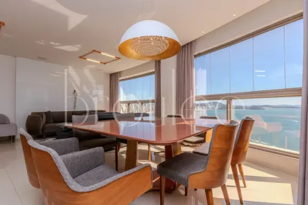 Apartamento com 3 Quartos para alugar, 183m² no Centro, Balneário Camboriú