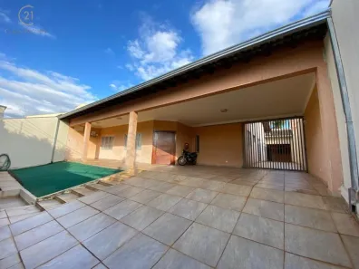 Casa com 3 Quartos à venda, 340m² no Aurora, Londrina