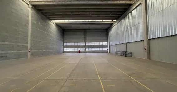 Galpão/Depósito/Armazém para alugar, 1415m² no Granja Viana II, Cotia