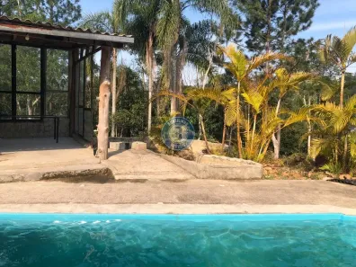 Fazenda/Sítio com 3 Quartos à venda, 11000m² no Despezio, São Lourenço da Serra