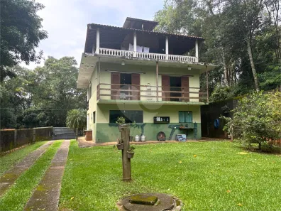 Sobrado com 3 Quartos à venda, 320m² no Samambaia, Mairiporã