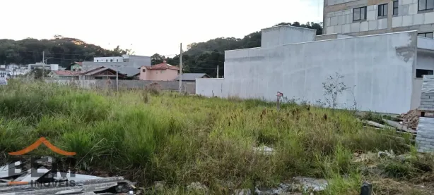 Lote/Terreno à venda, 300m² no Nossa Senhora de Fátima, Penha