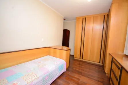 Sobrado com 3 Quartos à venda, 231m² no Vila Homero Thon, Santo André