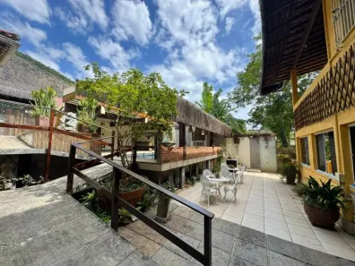 Casa com 10 Quartos à venda, 285m² no Itaipu, Niterói