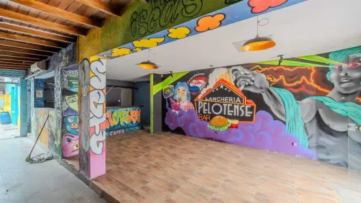 Prédio Comercial para alugar, 122m² no Centro, Pelotas