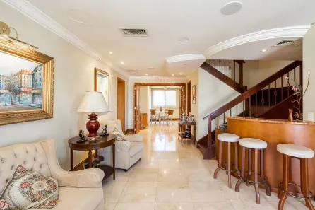 Cobertura com 4 Quartos para alugar, 415m² no Mont Serrat, Porto Alegre