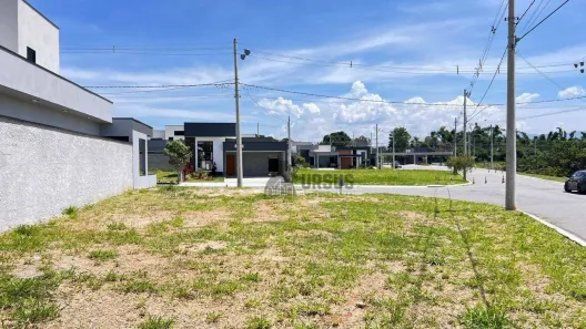 Lote/Terreno à venda, 341m² no Terras de Benvira, Tremembé