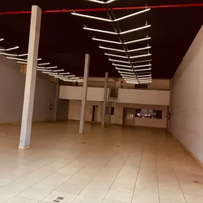 Ponto Comercial para alugar, 800m² no Tirol (Barreiro), Belo Horizonte