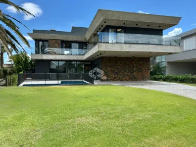 Casa de Condomínio com 4 Quartos à venda, 400m² no Maristela, Xangri-lá