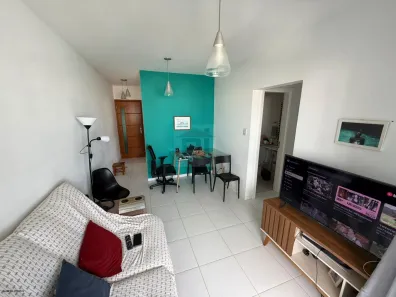 Apartamento com 2 Quartos à venda, 70m² no Costa Azul, Salvador