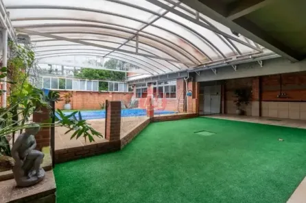 Casa com 3 Quartos para venda ou aluguel, 299m² no Boa Vista, Porto Alegre