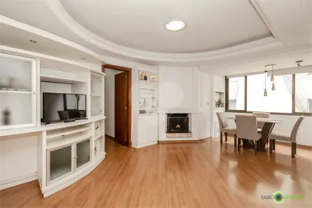 Apartamento com 2 Quartos para venda ou aluguel, 81m² no Passo da Areia, Porto Alegre