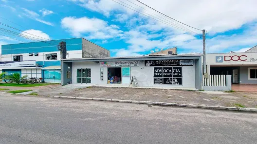 Ponto Comercial à venda, 227m² no Cohapar, Guaratuba