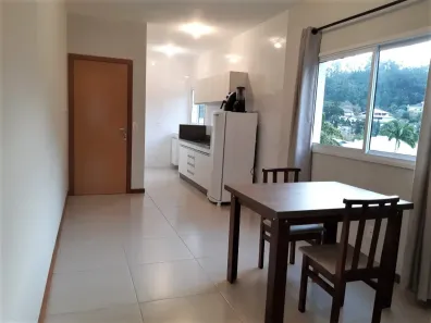 Apartamento com 1 Quarto para alugar, 42m² no Carvoeira, Florianópolis