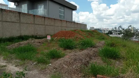 Lote/Terreno à venda, 250m² no Jardim Santa Júlia, São Carlos