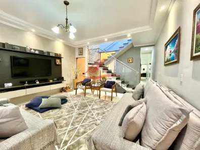 Casa com 3 Quartos à venda, 220m² no Vila Progresso, Santo André