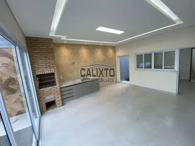 Casa com 3 Quartos à venda, 149m² no Jardim Patrícia, Uberlândia