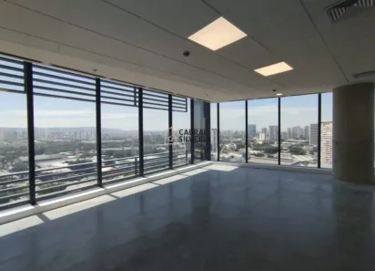 Sala Comercial para alugar, 1602m² no Parque Industrial Tomas Edson, São Paulo