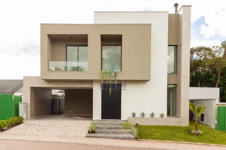 Casa de Condomínio com 3 Quartos à venda, 327m² no Novo Mundo, Curitiba