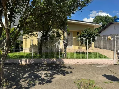 Casa com 5 Quartos à venda, 132m² no Igara, Canoas