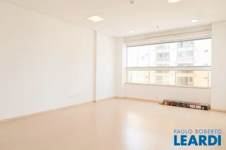 Sala Comercial à venda, 50m² no Perdizes, São Paulo
