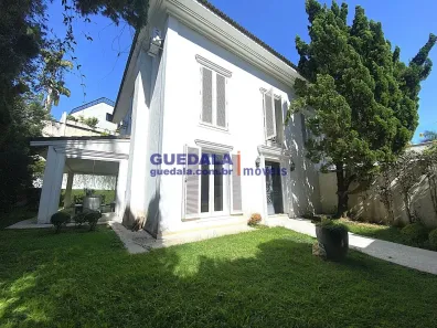 Casa com 3 Quartos à venda, 390m² no Vila Progredior, São Paulo