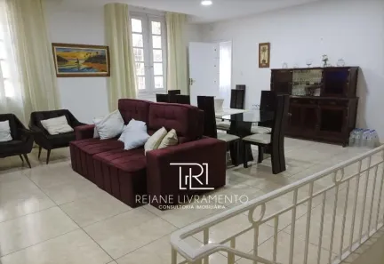 Casa com 4 Quartos à venda, 251m² no Catete, Rio de Janeiro