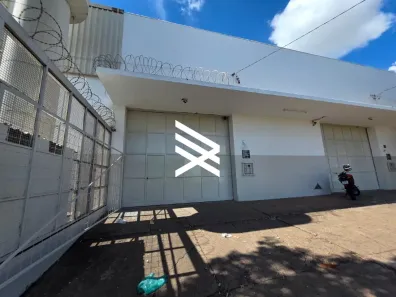 Galpão/Depósito/Armazém para alugar, 350m² no Minas Gerais, Uberlândia