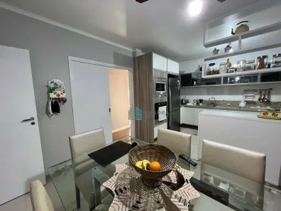 Casa com 5 Quartos à venda, 196m² no Córrego Grande, Florianópolis
