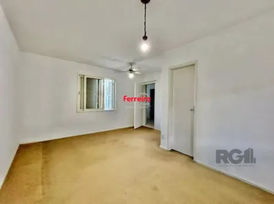 Casa com 3 Quartos à venda, 250m² no Teresópolis, Porto Alegre