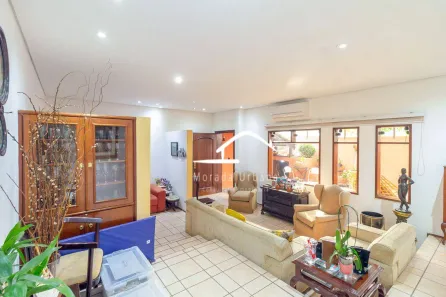 Casa com 3 Quartos à venda, 177m² no Vila Ipojuca, São Paulo