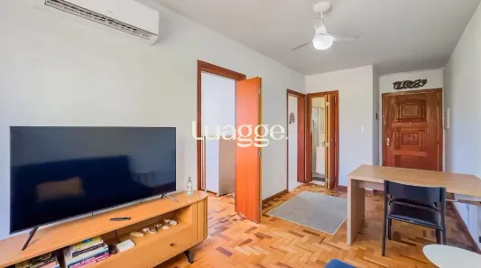Apartamento com 1 Quarto para alugar, 40m² no Vila Ipiranga, Porto Alegre