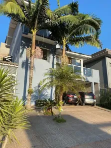 Casa de Condomínio com 3 Quartos à venda, 264m² no Chácaras Roselândia, Cotia