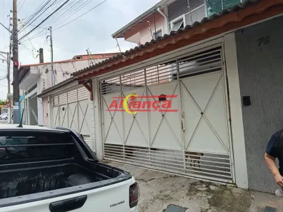 Sobrado com 3 Quartos à venda, 154m² no Jardim Santa Cecília, Guarulhos