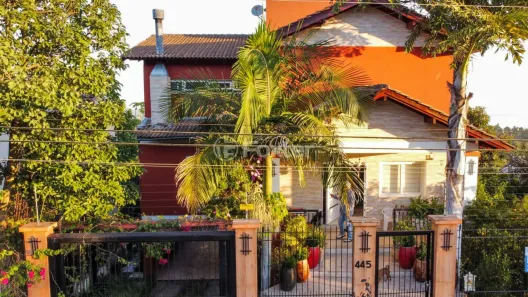 Casa com 4 Quartos à venda, 480m² no Teresópolis, Porto Alegre