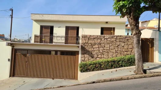 Casa com 3 Quartos à venda, 322m² no Vila Roma, Salto
