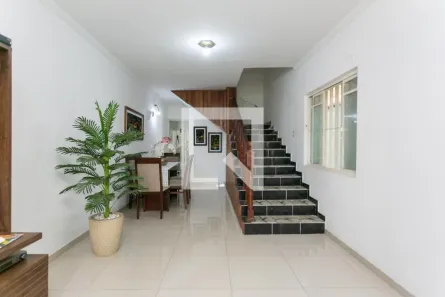 Casa com 3 Quartos à venda, 167m² no Jardim Itapemirim, São Paulo