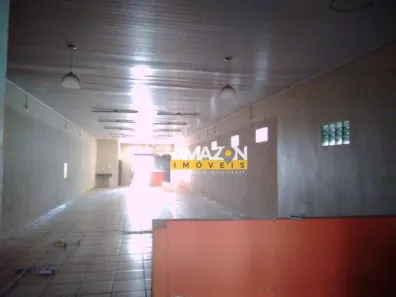 Ponto Comercial para alugar, 300m² no Centro, Taubaté