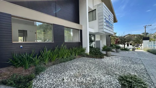 Prédio Comercial para alugar, 28m² no Ariribá, Balneário Camboriú