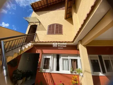 Casa com 7 Quartos à venda, 431m² no Perissê, Nova Friburgo