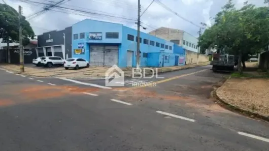Galpão/Depósito/Armazém para alugar, 440m² no Parque São Quirino, Campinas