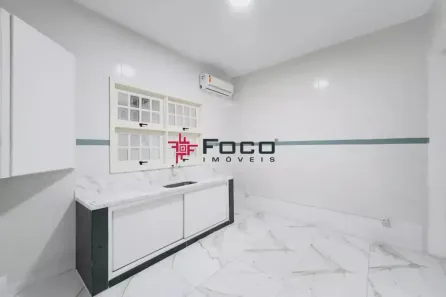 Imóvel Comercial com 2 Quartos para alugar, 100m² no Jardim Satélite, São José dos Campos