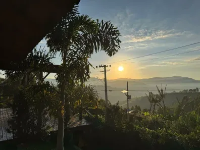 Casa de Condomínio com 3 Quartos à venda, 200m² no Portão, Atibaia