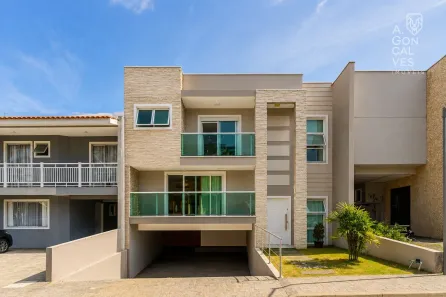 Casa de Condomínio com 3 Quartos à venda, 235m² no Pilarzinho, Curitiba