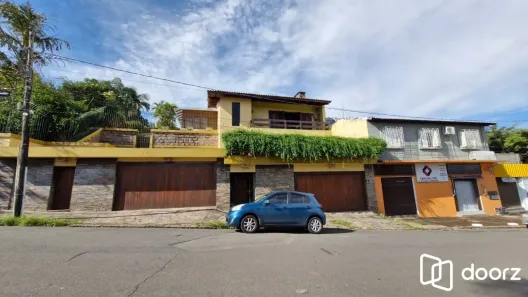 Casa com 3 Quartos à venda, 500m² no Glória, Porto Alegre