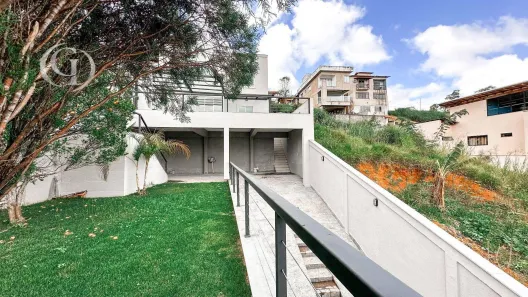 Casa de Condomínio com 3 Quartos à venda, 169m² no São Pedro, Juiz de Fora
